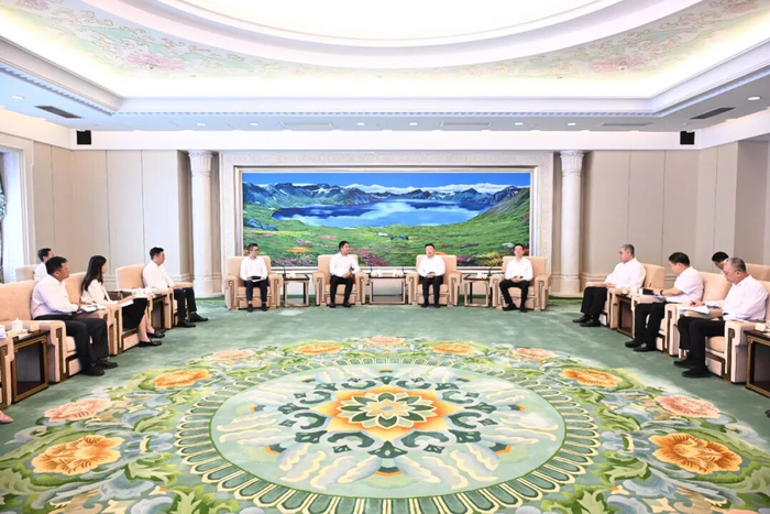 9月6日，市委书记张恩惠，市长顾刚会见京东集团创始人、董事局主席刘强东一行。