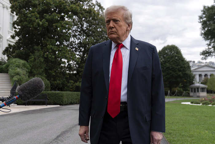 特朗普稱(chēng)準備對俄羅斯實(shí)施第二階段制裁