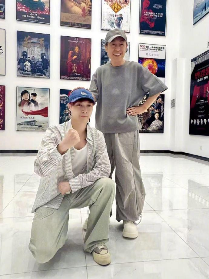 图据张艺兴微博