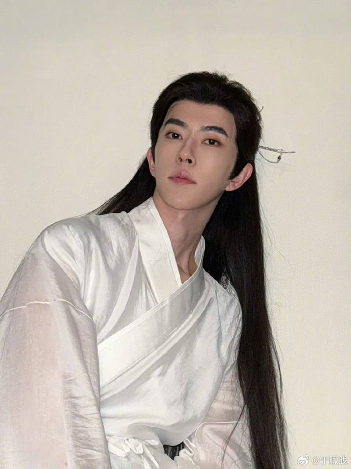 于朦胧
