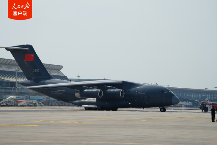 今天，一起接英雄回家！