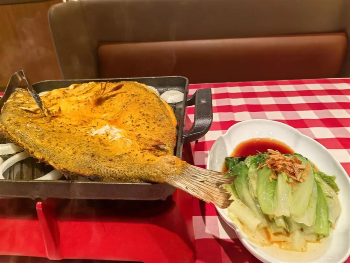 长沙西贝门店的菜品 （记者刘孝斌摄）