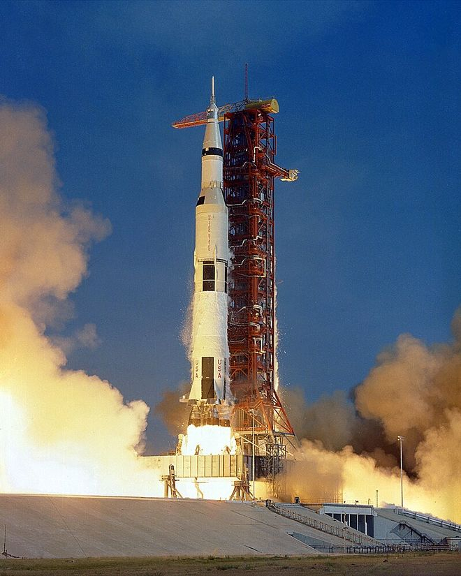  阿波罗计划实际上是围绕土星5号超重型火箭展开的。图片来源：NASA