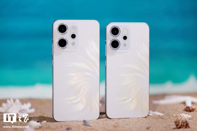 ▲ IT之家实拍：OPPO Reno 14 Pro、标准版