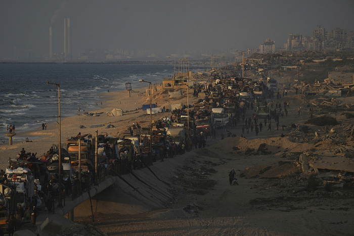当地时间9月15日，加沙地带