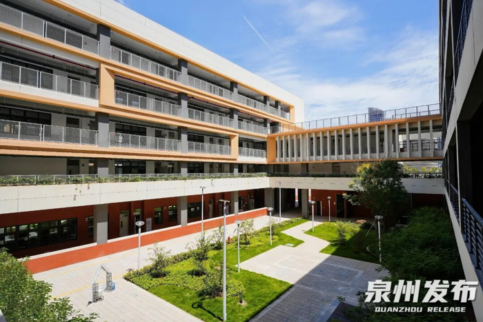 优美的校园环境