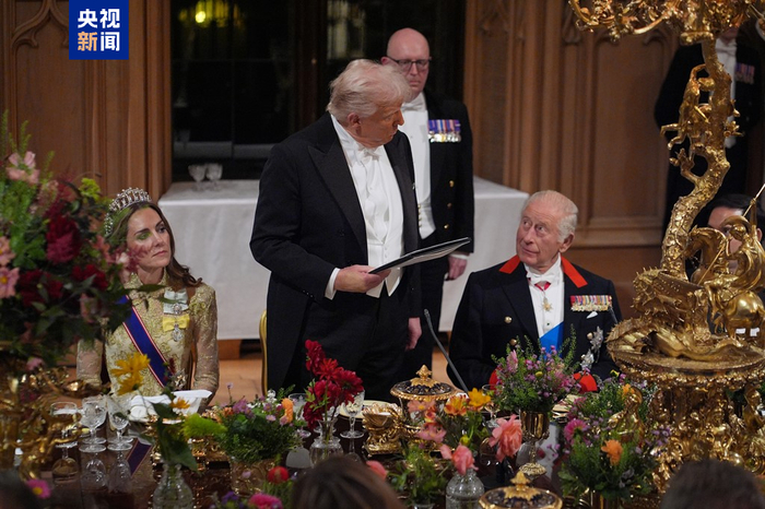 特朗普:英美关系像“一个和弦中的两个音符”