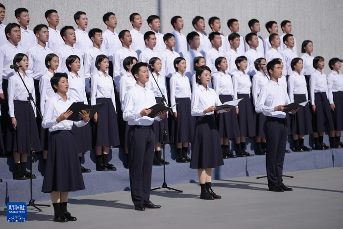 这是9月18日拍摄的“勿忘九一八”撞钟鸣警仪式现场。新华社记者 潘昱龙 摄