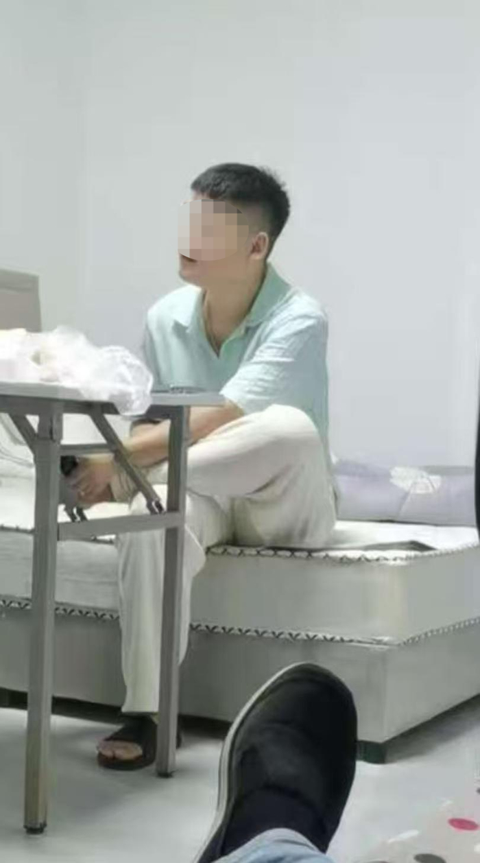 ▲該電詐園區的“工作人員”