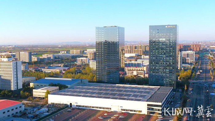 俯瞰唐山机器人共享智能制造工厂。唐山高新区管委会 供图