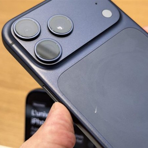 iPhone 17系列或成近年最娇气苹果手机？用几小时就满身划痕