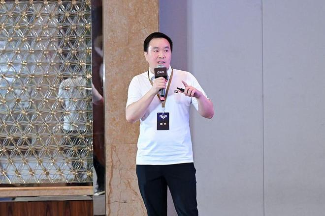 ▲墨芯人工智能解决方案总监曾昭凤