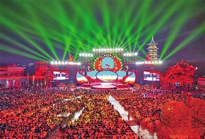 9月20日晚，第二届楚文化节开幕式在荆州举行 楚天都市报极目新闻记者黄志刚摄
