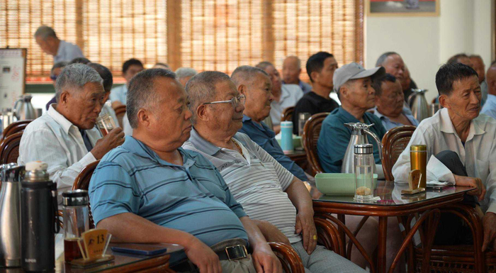 桃源书场的演出充实了居民的休闲时光。摄影：陈陆洵