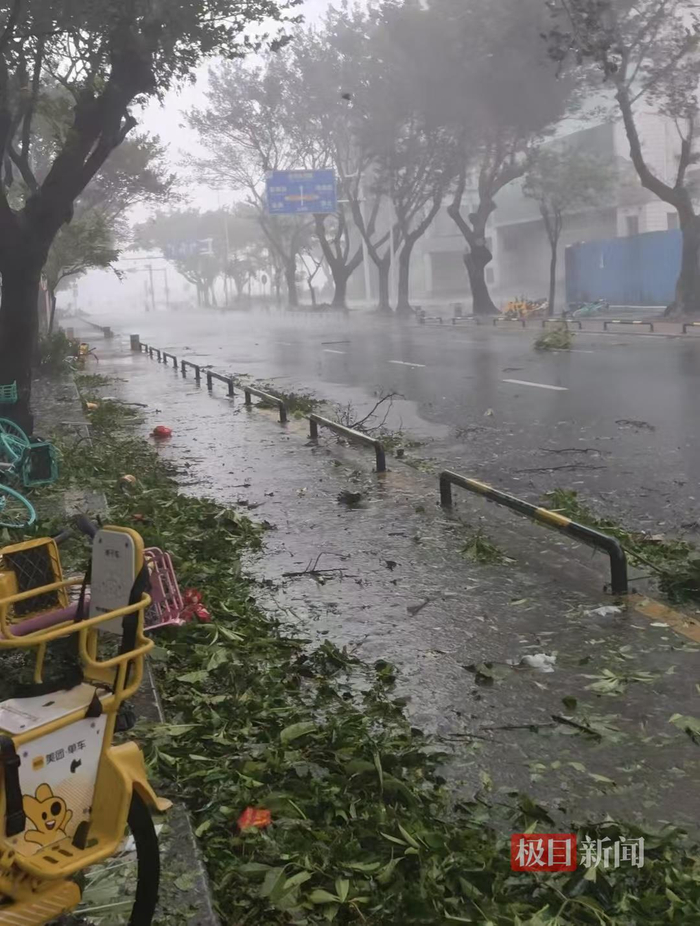 桦加沙影响珠海（极目新闻记者摄）