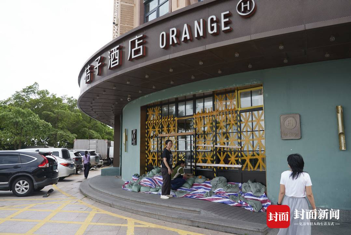 9月23日，珠海香洲区情侣旁的酒店。
