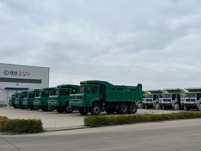 推動(dòng)產(chǎn)業(yè)“卸妝”與“上新”：內(nèi)蒙古千億旗縣準(zhǔn)格爾旗的綠色躍遷