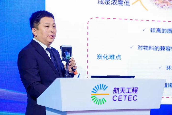 图为航天工程热工部副部长张文斌。