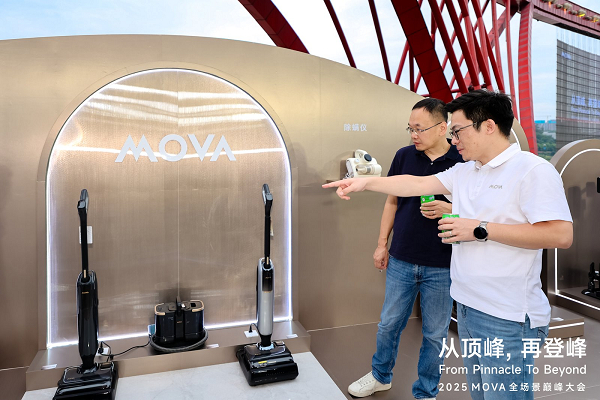 二、技术破局：三大创新技术，从“技术顶峰”到“颠覆新峰”