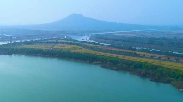 青春華章丨荔枝網(wǎng)評：奔流水脈載家國 青春浩蕩向未來