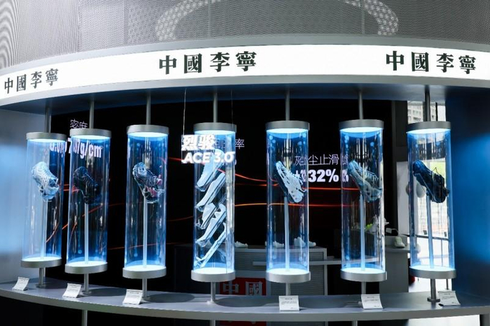 图说：李宁公司长期投入、推动设计创新