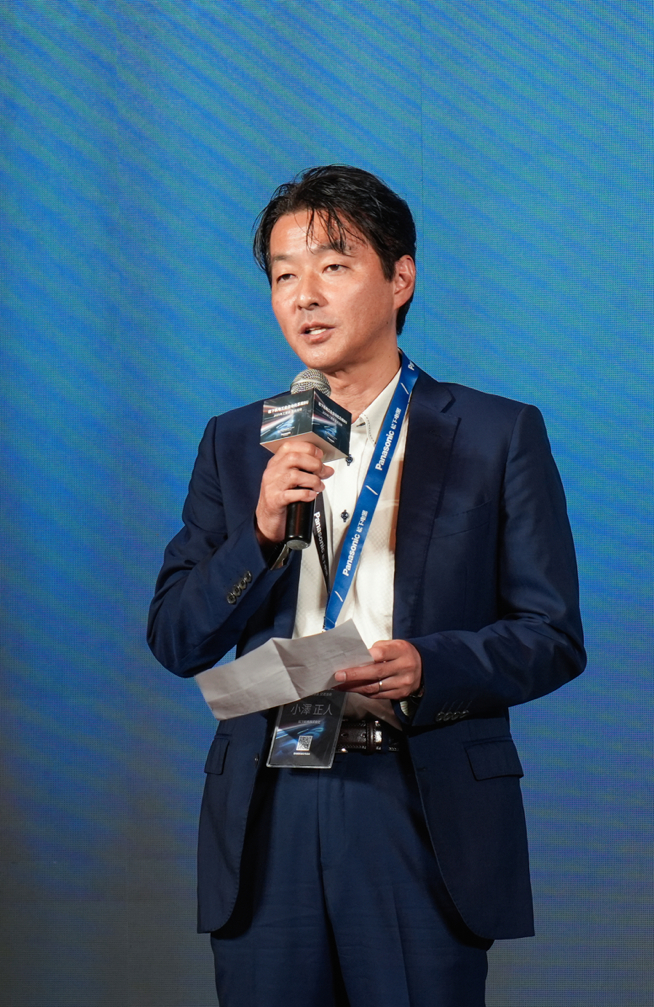 图：松下机电株式会社总裁小泽正人