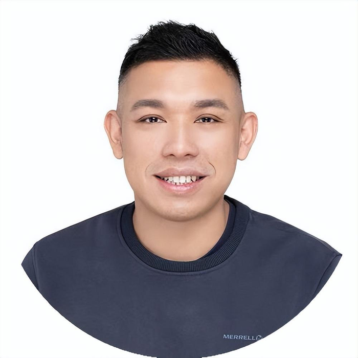 Greenlight Collectibles LLC CEO Vincent Tang