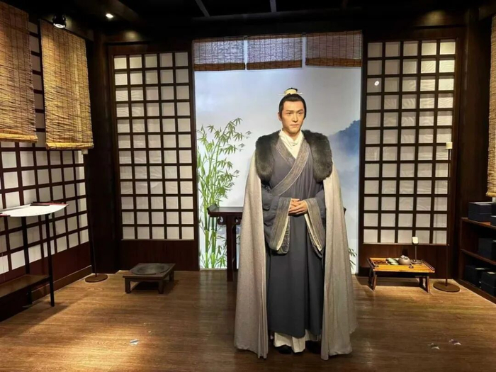 　　上海杜莎夫人蜡像馆中胡歌在《琅琊榜》中的造型 图片来源：每经记者 毕媛媛 摄