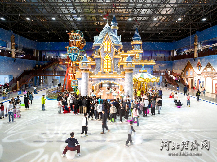 邯郸鲲乐湾雪世界。