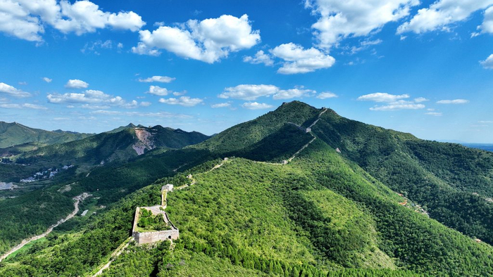 迁安市境内白羊峪长城。梁玉水摄