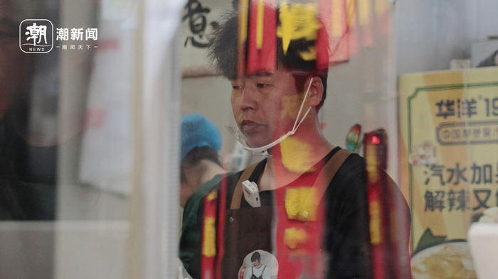 饼哥 记者 于诗奇 摄