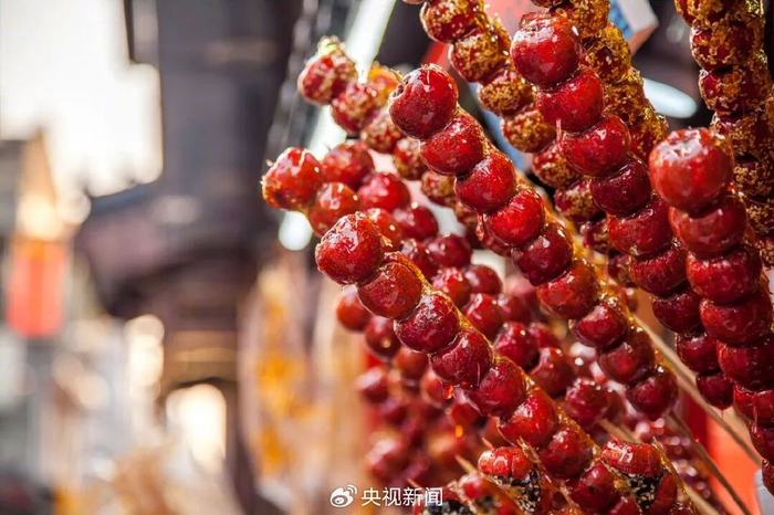 ​文/摘编自《草木有趣：跟着二十四节气过日子》