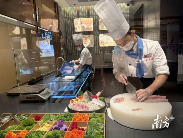 中山小榄镇以“中国脆肉鲩之乡”著称。资料图片