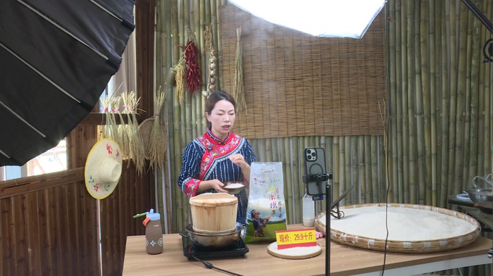 来源：黔西南台　兴仁融媒　李荣欢　王正雄　郑书彩