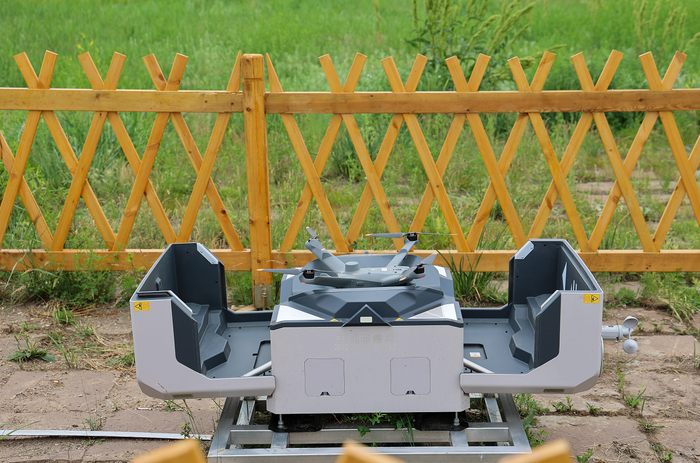 　元上都遗址新投入使用的无人机自动巡查系统。