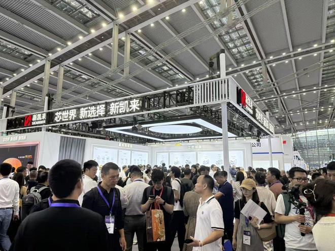 新凯来展台，作者拍摄