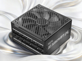 振华推出 LEADEX III PE 电源：白金效率 150mm 长 ATX，至高 1300W
