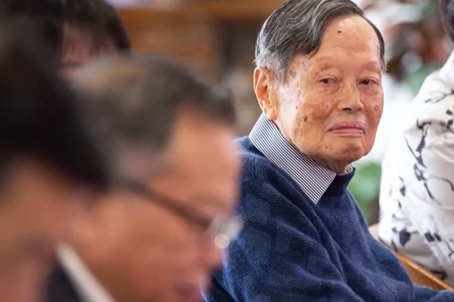 中国科学院院士、诺贝尔奖获得者杨振宁 图片来源：央视视频截图