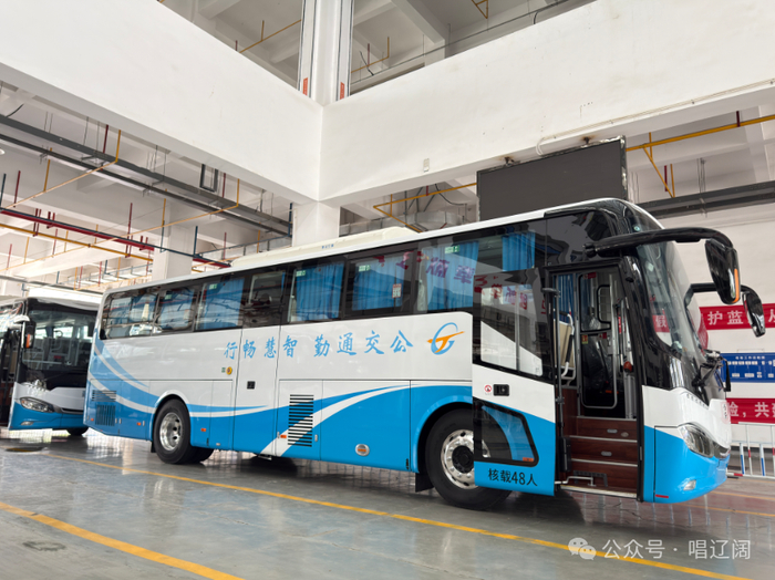 武汉公交上新的新能源纯电动公交车