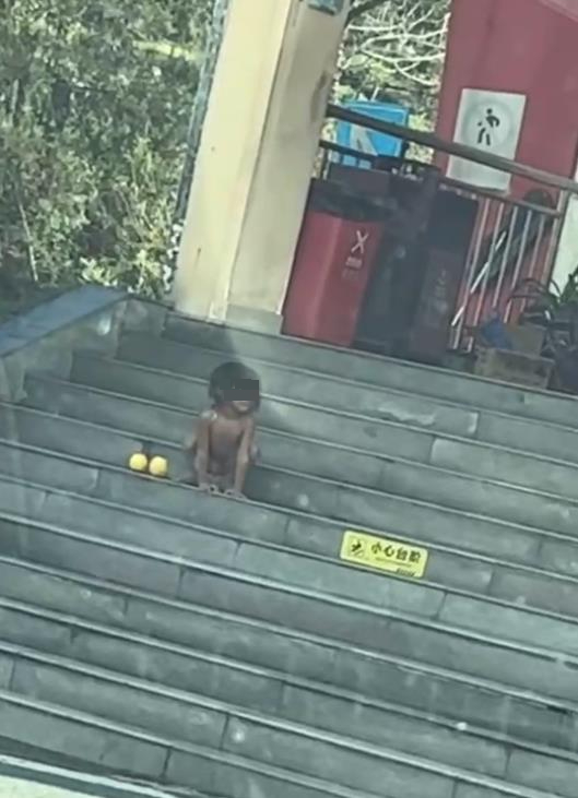 网传视频截图
