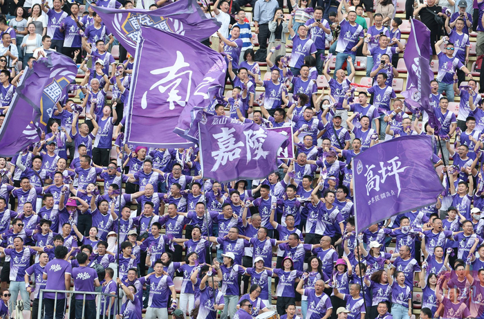 川超南充赛场。余中华 摄