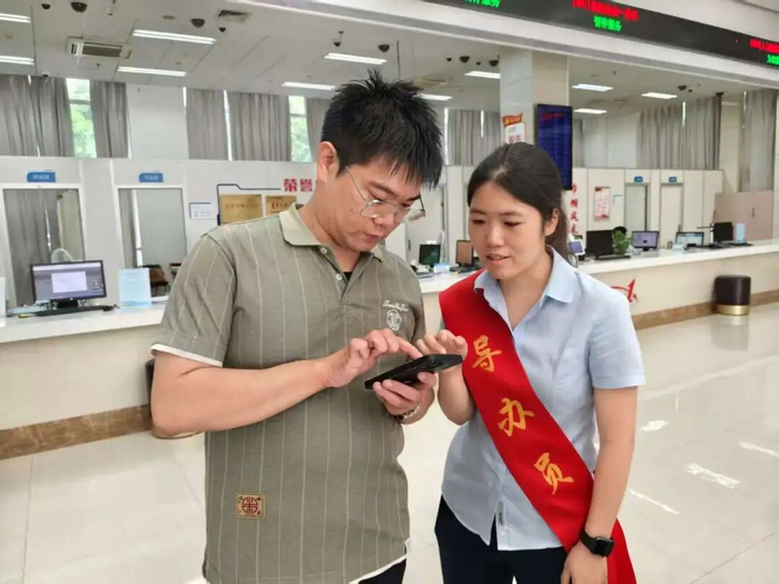 为企业提供精准化注册登记服务。福清市市场监管局供图