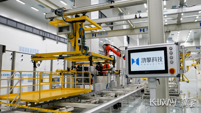 雄安鸿擎科技卫星智能制造中试基地车间。长城网·冀云客户端 李征 摄