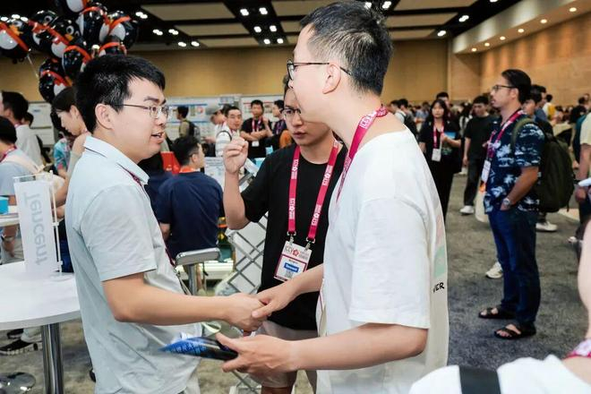△腾讯杰出科学家Huhan&混元多模态生成技术负责人Qinglin