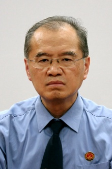 新疆维吾尔自治区伊犁哈萨克自治州检察院党组书记、副检察长 张辉