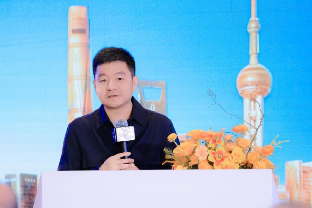 泸州老窖销售有限公司总经理张彪在欢迎晚宴上致辞