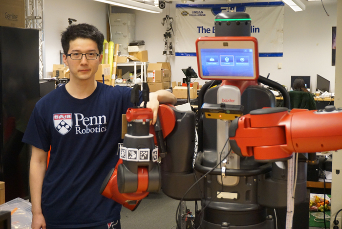 Vincent 在宾夕法尼亚大学机器人实验室的照片