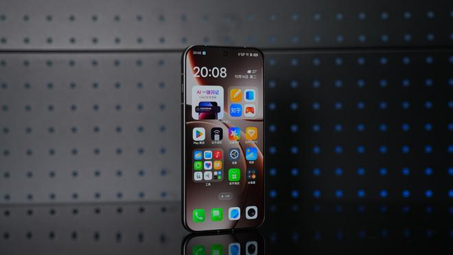 OPPO Find X9 Pro，图片来源：雷科技
