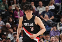 解说:杨瀚森才20 提升一点是一点 4场球后心理将成他的重大一关
