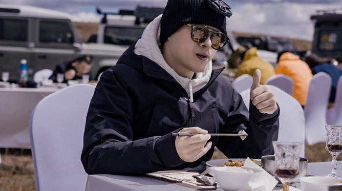 组图：荒野游宴